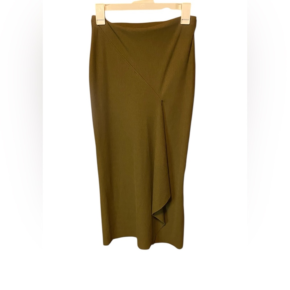 Zara Asymmetrical Ribbed Olive Skirt Size Medium